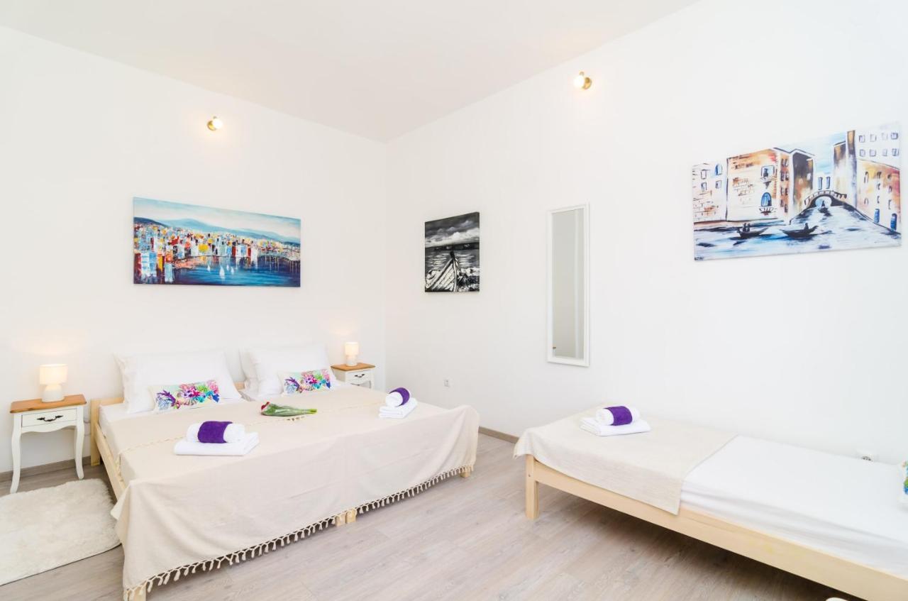 Apartment Amabilis Mlini Exterior photo