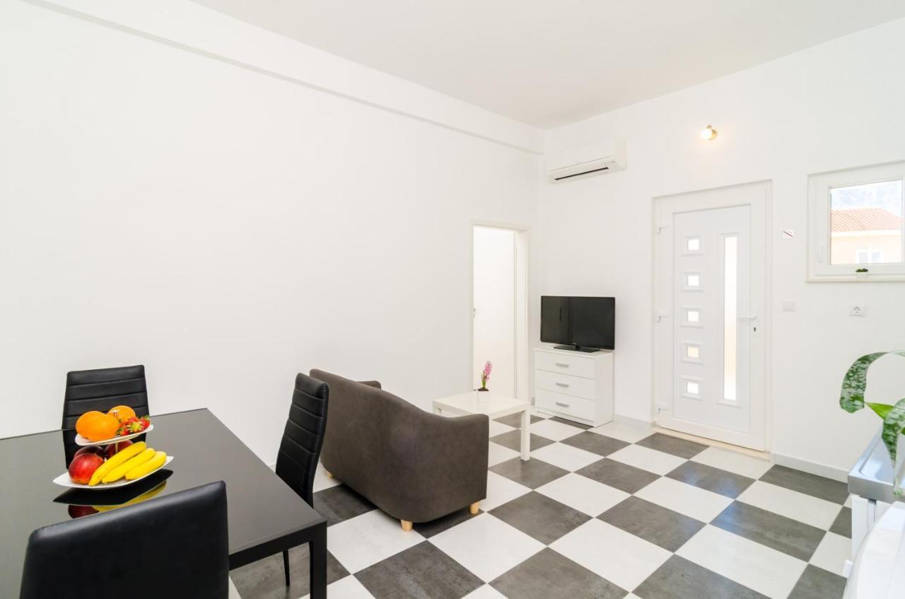Apartment Amabilis Mlini Exterior photo